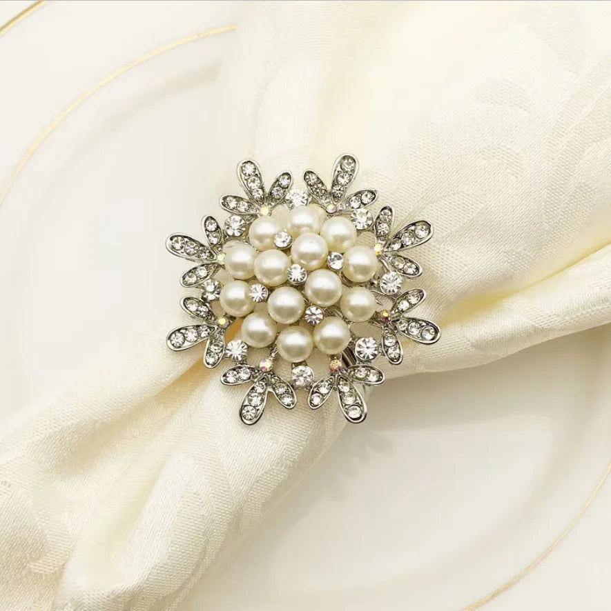 Gold flower napkin ring